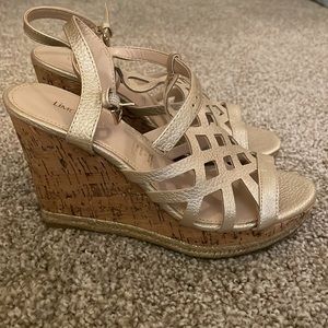 Gold and cork wedges